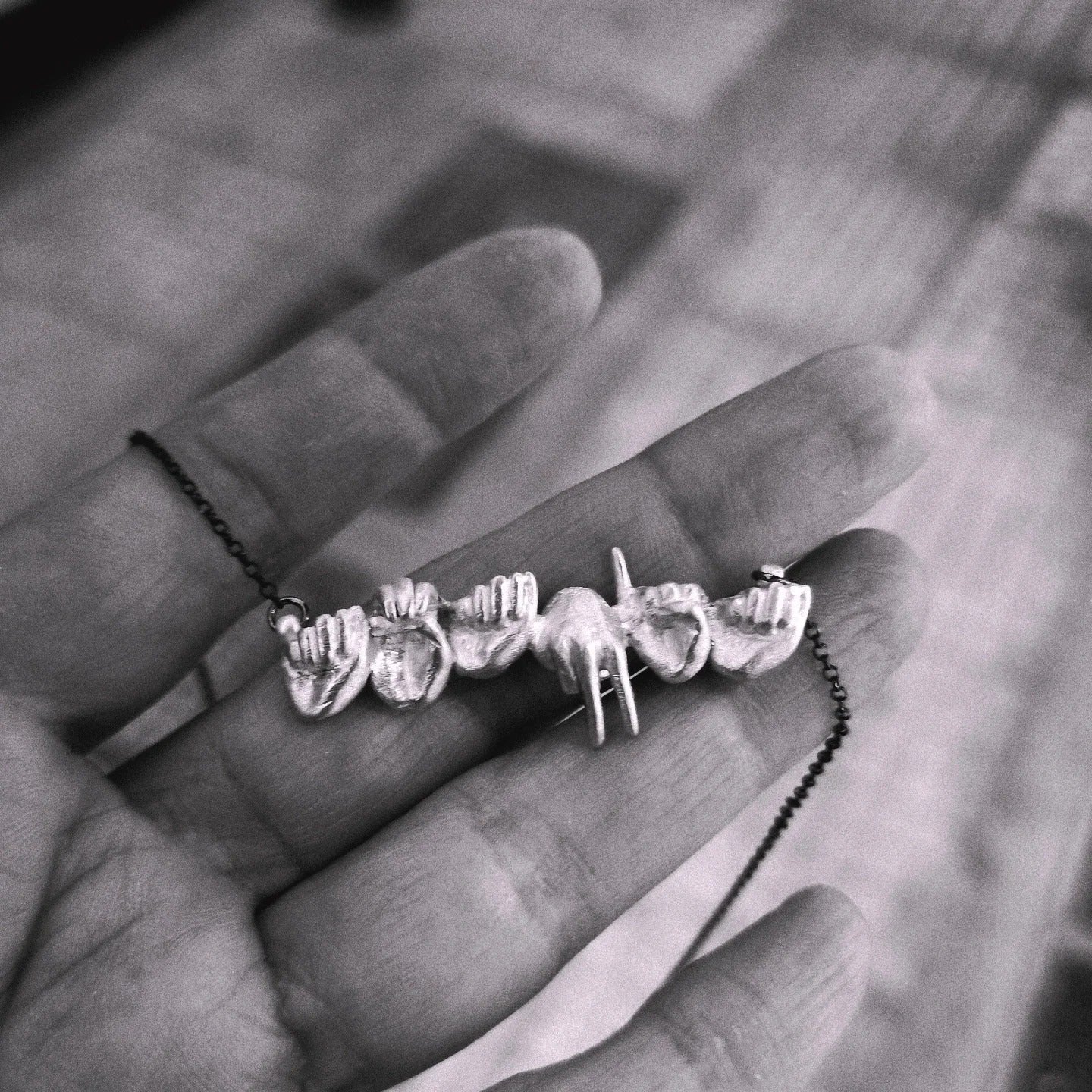 κολιέ ΕΝΓ (6 γράμματα)/ necklace GSL (6 letters)
