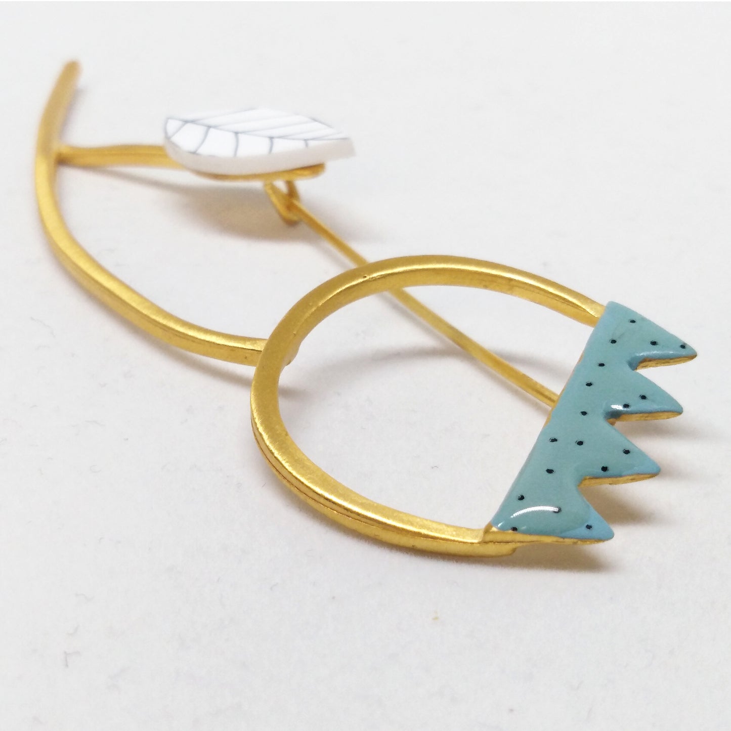 καρφίτσα / brooch