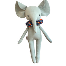 Load image into Gallery viewer, υφασμάτινα ελεφαντάκια / Elephant heirloom dolls
