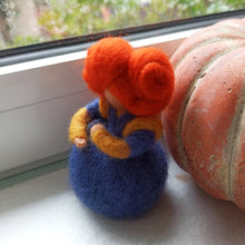 Load image into Gallery viewer, νεράιδα φέλτ / felted fairy
